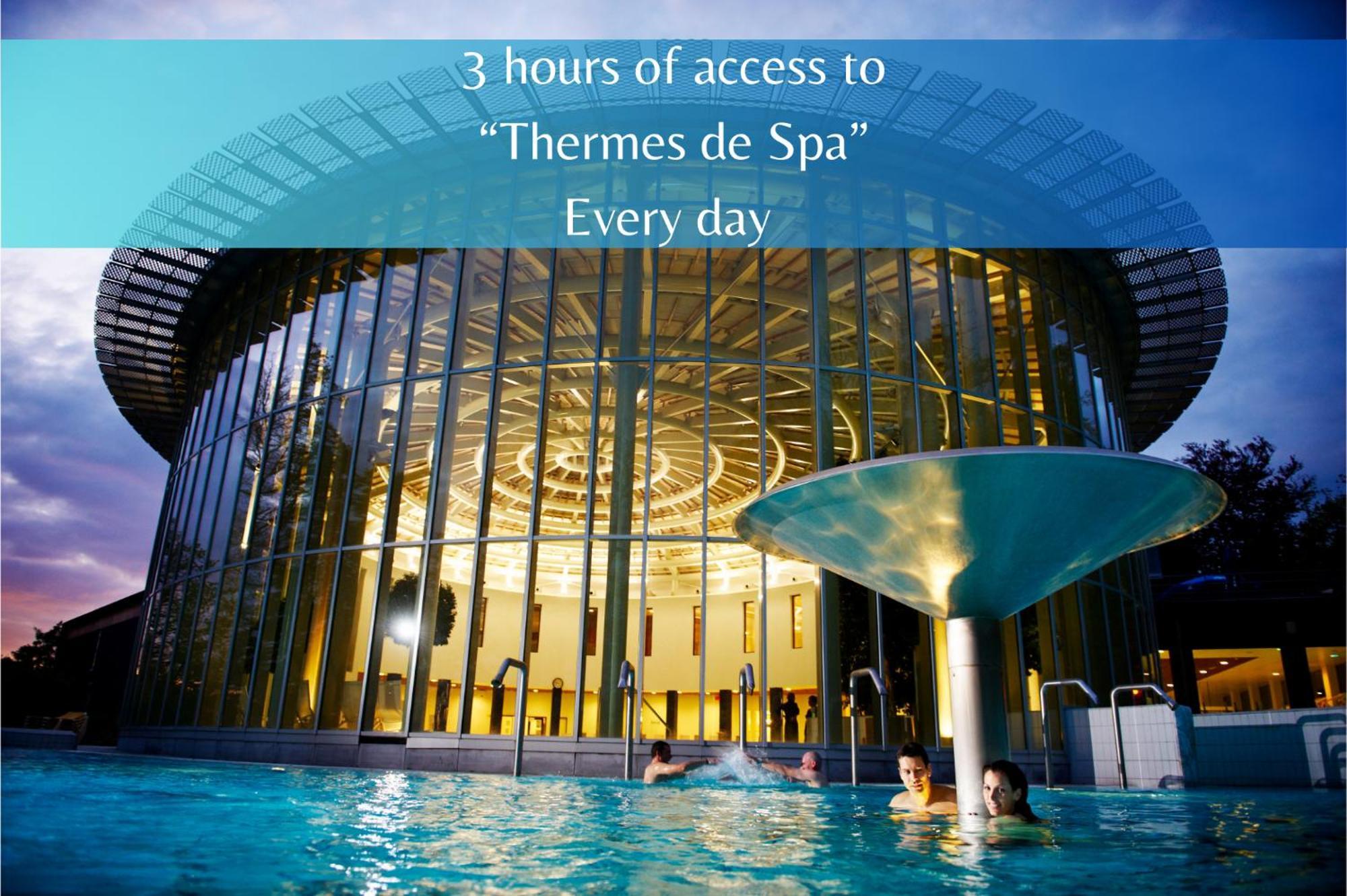 Les Thermes De Spa By La Cour De La Reine Hotel, Suites & Acces Gratuit Au Centre Thermal Exterior foto